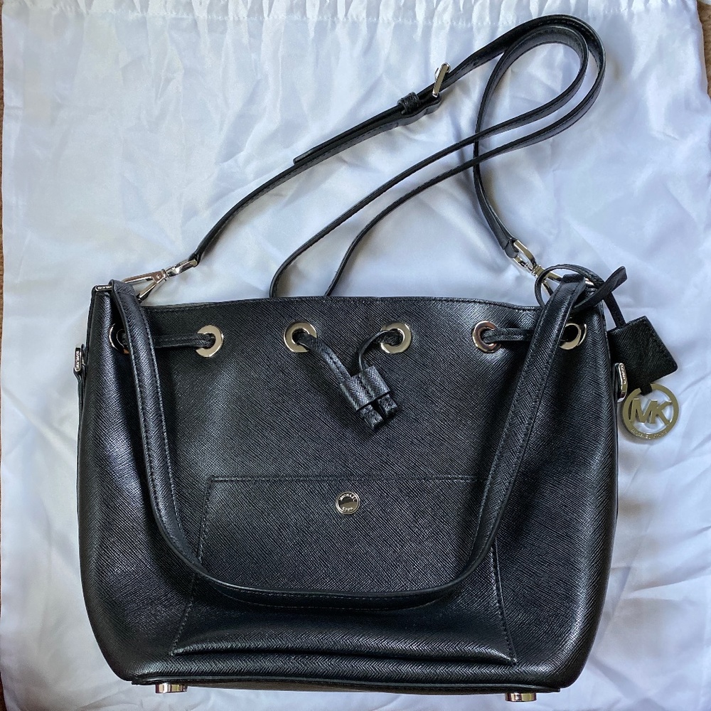 Michael Kors bucket bag